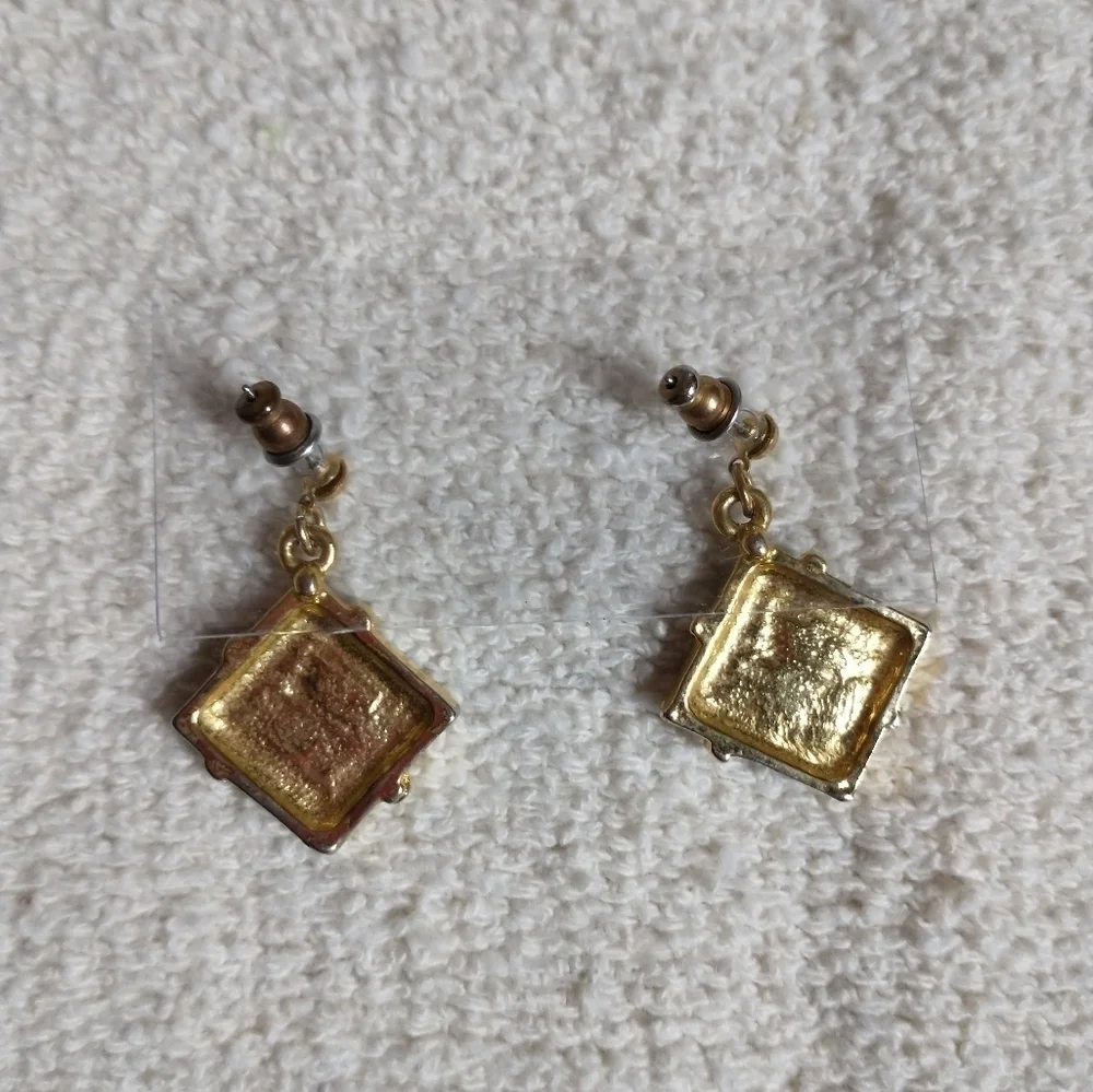 Christmas present post earrings
